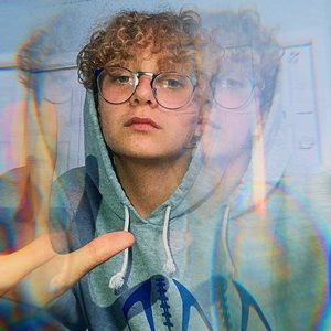 Meet your Posher, Liam